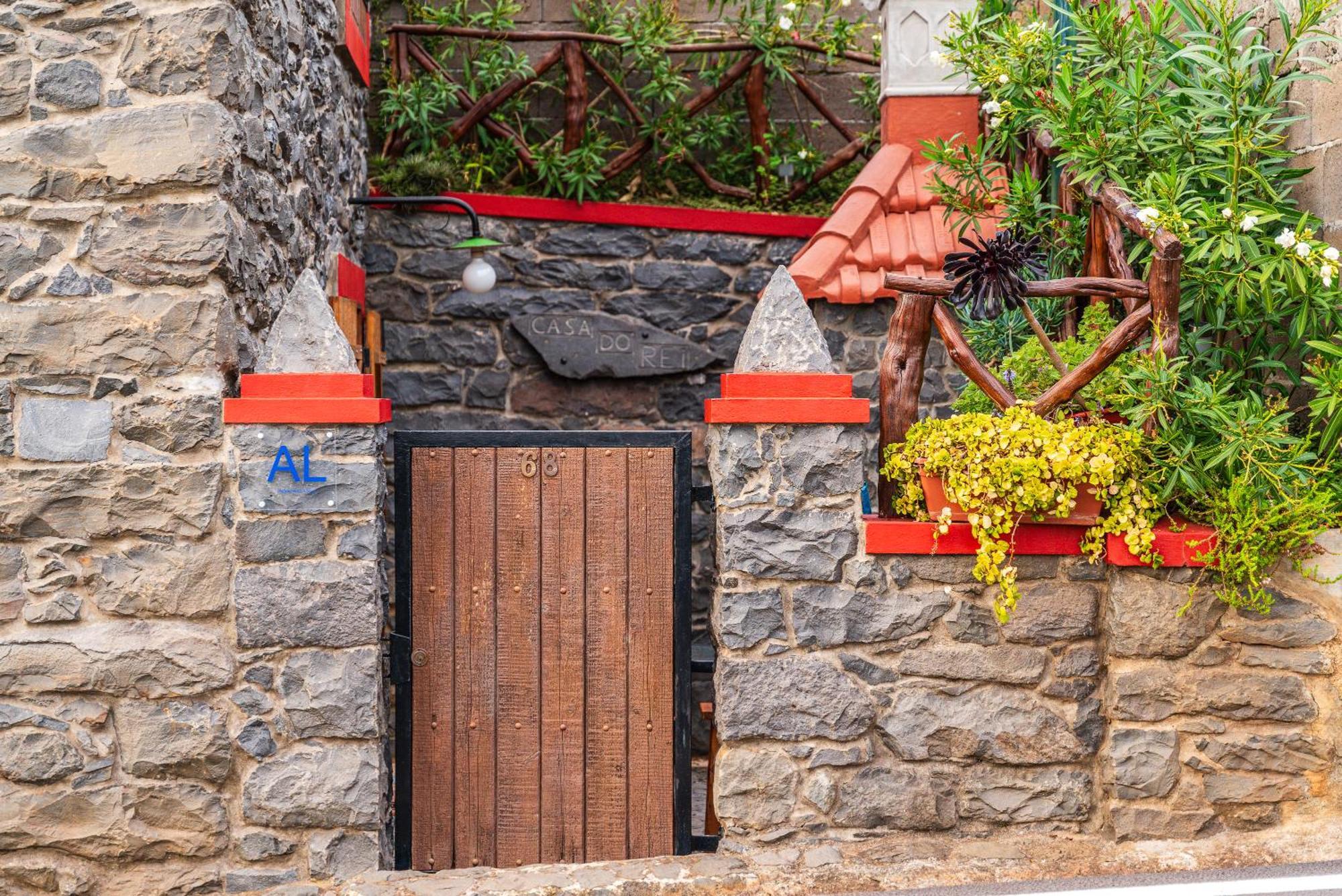 King'S House - Centennial House Ribeira do Raposo Esterno foto